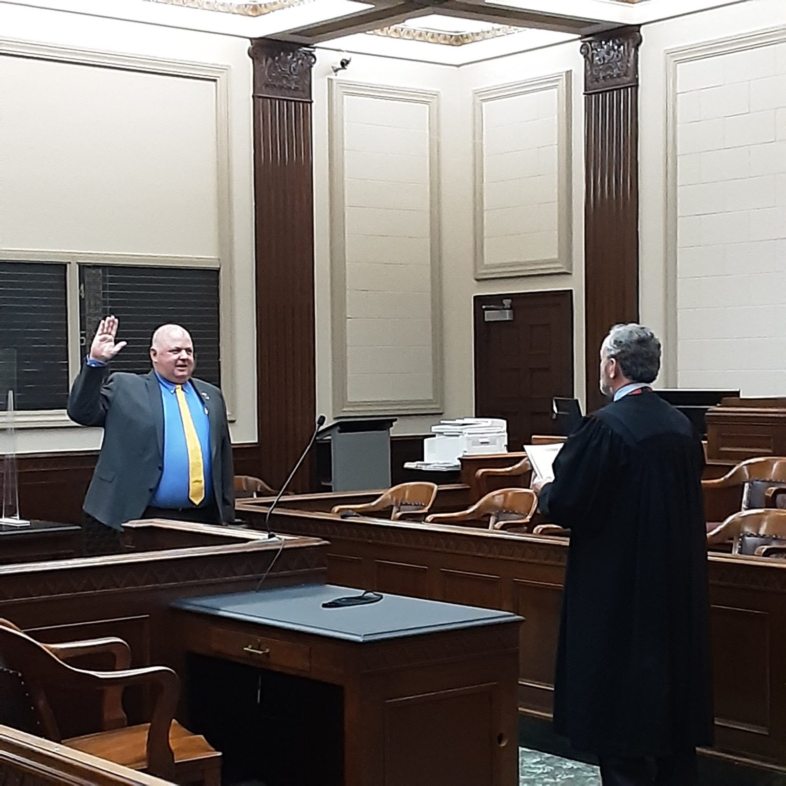 Bob Cline Sworn In As Next Lawrence Superior Court II Judge WBIW